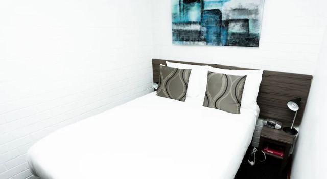 Студия Standard Bay Hotel Apartments