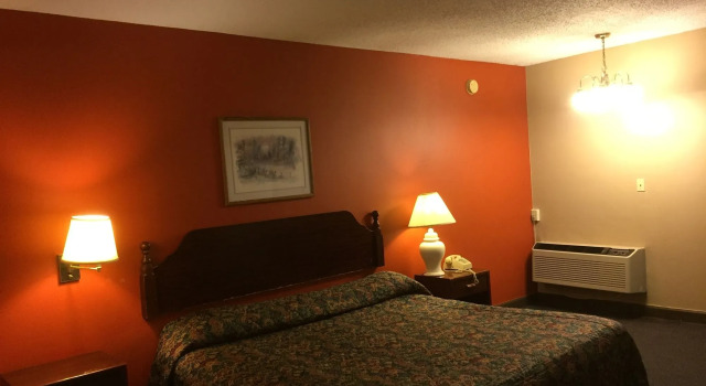 Red Carpet Inn, Prenota Hotel Hotel economici a Ozark