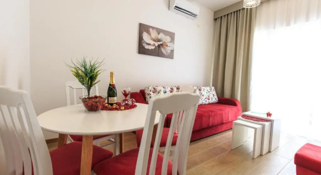 Апартаменты Цокольный этаж Apartments Royal Lux