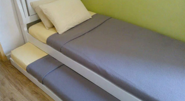 Nusa Perdana Homestay, Rezervovat Hotel Hotely v Gelang Patah s bazénem, Bazén