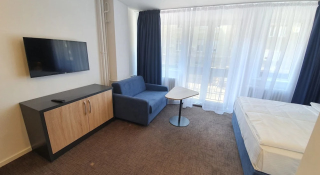 Номер Comfort Premium Crown Suites