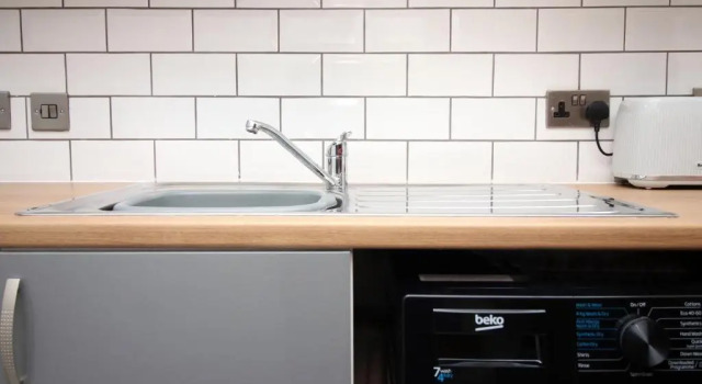 The Bank - LONG STAY OFFER - 1 Bed City Centre Apartment with Parking by CTO Serviced Apartments