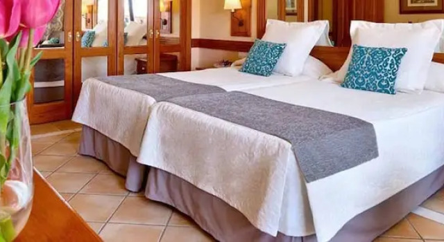 Atulya Hotel Marvilla Srinagar