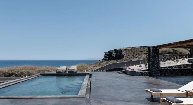 Семейный номер Standard с видом на море Colombos Beachfront