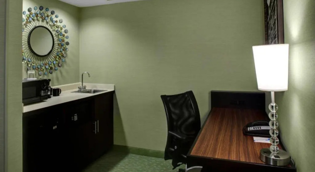 Студия SpringHill Suites Memphis Downtown