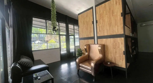 Lazy Lizard Hostel, Забронировать Хостел Хостелы Чавенг, рядом с Бар Ark, Хостел
