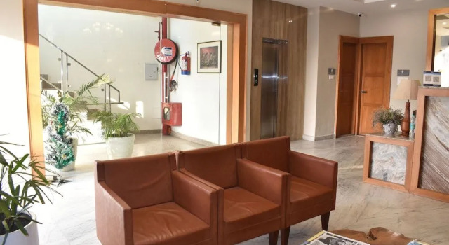 Noosa By Dcrest Hotel