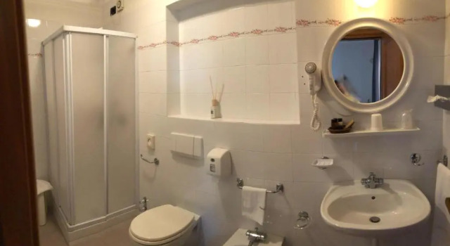 Двухместный номер Standard Olimpia Hotel