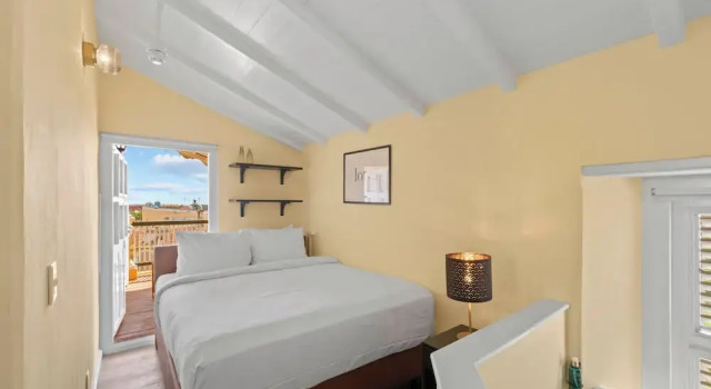 Номер Standard с балконом Drift Hotels