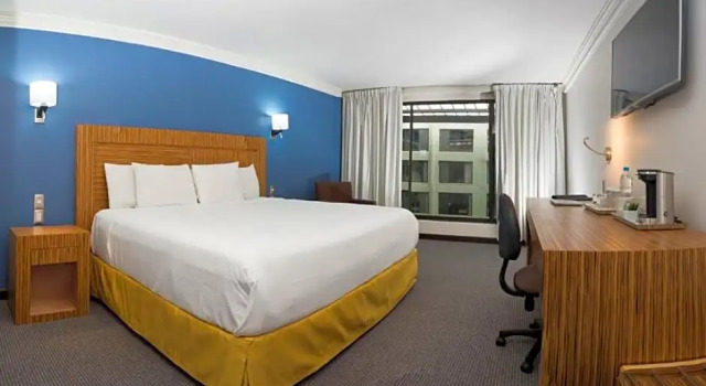 Двухместный номер Radisson Hotel & Convention Center Toluca