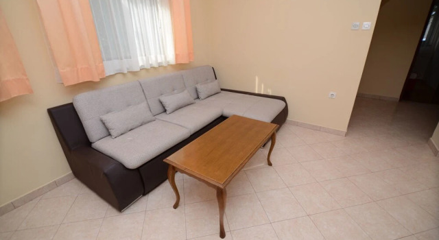 Apartments Enna, Забронировать Апартаменты/квартира Отели Мали-Лошиня с парковкой, рядом с Mali Losinj Ferry Port, Парковка