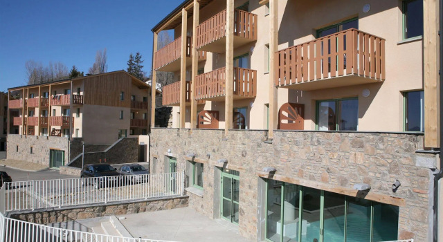 Residence Nemea Les Chalets Du Belvedere, Réserver Chalet Hôtels 3 étoiles à Font-Romeu, 3*