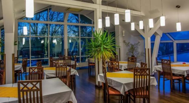 Pensiunea Maria-Bucovina, Đặt Khách sạn Khách sạn 4 sao ở Suceava, 4*