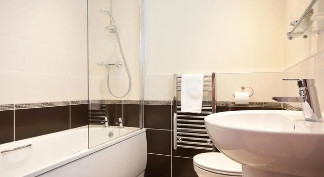 Люкс Bowness Bay Suites