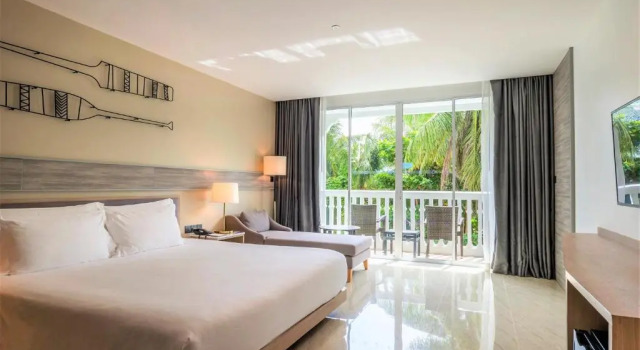 Двухместный номер Deluxe Centara Ao Nang Beach Resort & Spa Krabi