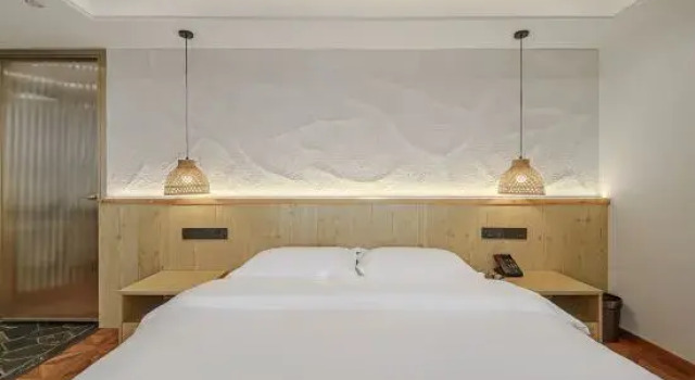 Люкс Genhe Helun Business Hotel