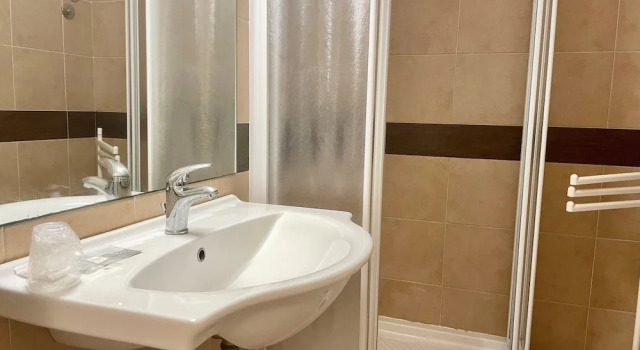 Одноместный номер Economy с балконом Hotel Maestri