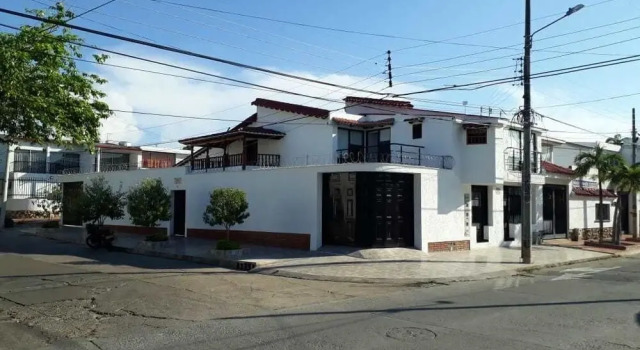 Casona de los Pinto, Boek Hotel Girardot Cundinamarca