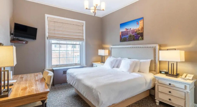 Номер Deluxe Spokane Club Hotel
