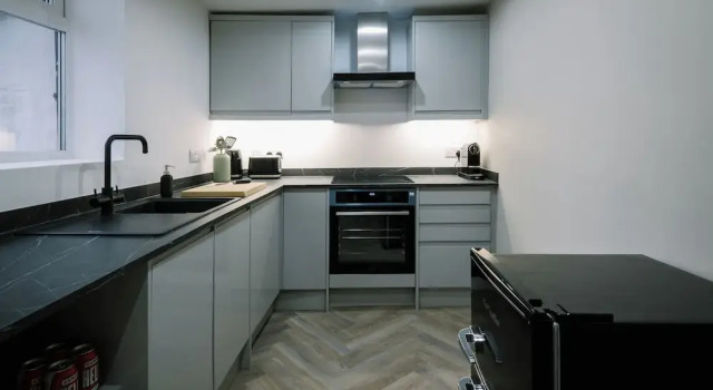 Sun St Apartment 3