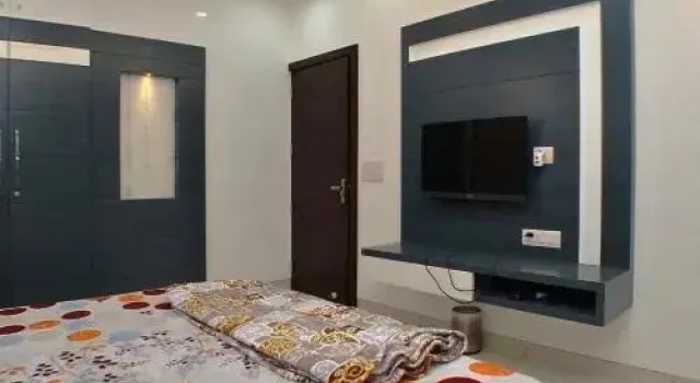 Luxury Inn, Забронировать Отель Отели Нью-Дели с завтраком, Завтраки