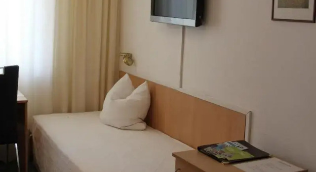 Одноместный номер Standard Hotel Occam