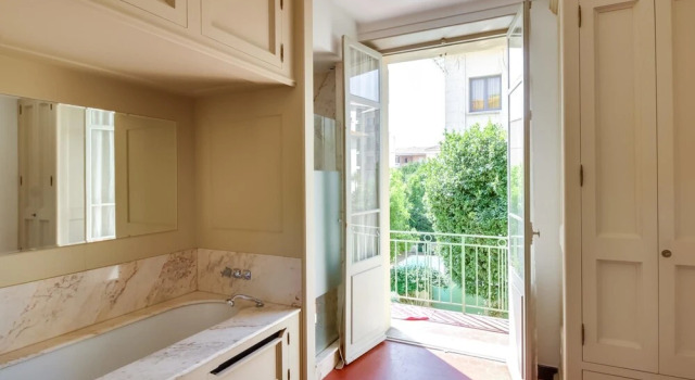Villa imbert Villa 5, Забронировать Вилла Коттеджи Канн, рядом с Galerie Alexandre Leadouze, Коттедж