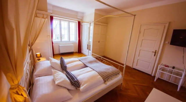 Двухместный номер Standard с видом на озеро Hotel Carinthia Velden