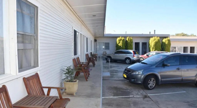 Номер Deluxe Hillview Motel