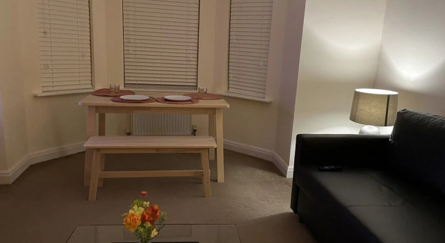 Royal Oak Apartment in Manchester Central Location, Buchen Sie Ferienwohnung Cheadle Hulme Greater Manchester
