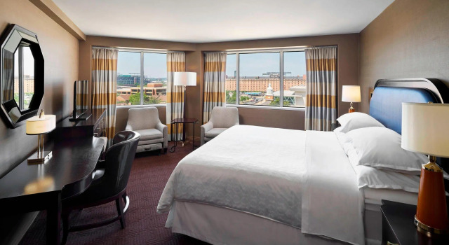 Двухместный номер Standard с видом на город Sheraton Inner Harbor Hotel