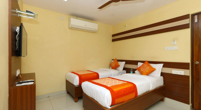 Krishna Prasad By OYO Rooms, Забронировать Отель Отели штата Тамилнада с завтраком, Завтраки
