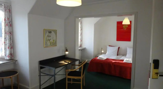Четырёхместный номер Economy City Hotel Nebo