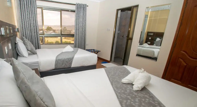Buraha Zenoni Hotel and Resort, Rezervovat Lázně / Resort Levné hotely v Nakuru