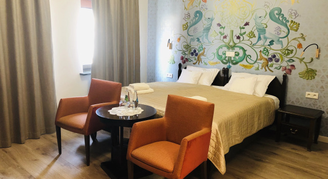 Hotel Ester