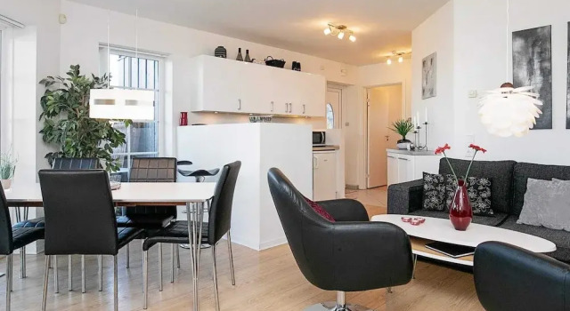 Апартаменты 8 person holiday home on a holiday park in Bogense