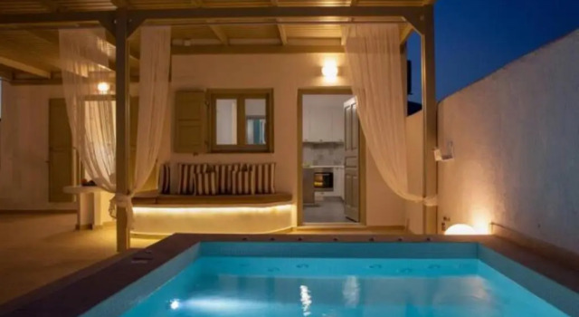 Вилла Dafnes Villa with Private Plunge Pool