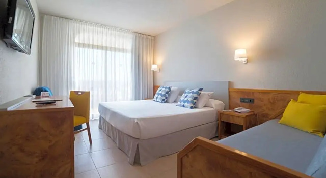 Двухместный номер Standard Ponient Dorada Palace by PortAventura World - Available rates with tickets to PortAventura Park & Ferrari Land
