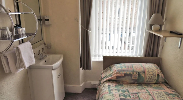 Номер Standard Park Hill Guest House