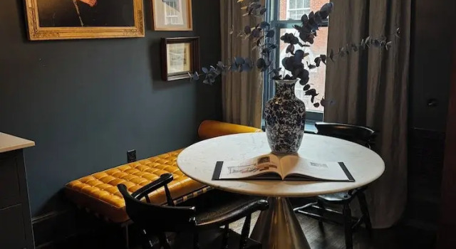 Двухместный полулюкс Guild House Hotel