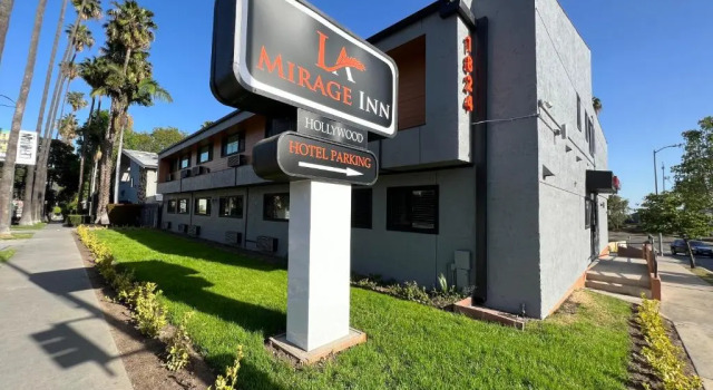 La Mirage Inn - Hollywood, Забронировать Отель Голливуд Лос-Анджелес, рядом с Sunset Gower &amp; Sunset Bronson Studios