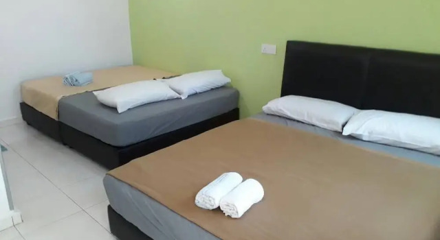 Четырёхместный номер Standard Tengkera Hotel