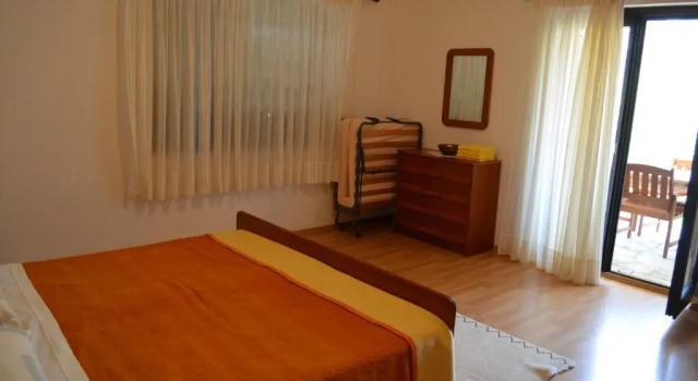 Apartments Ana, Prenota Appartamento Hotel a Isole Quarnerine con parcheggio, Parcheggio