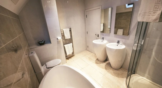 Трёхместный номер Standard The Fenwick Hotel