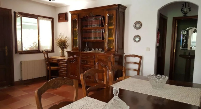 Conjunto de Turismo Rural La Tablá, Boek Hotel  