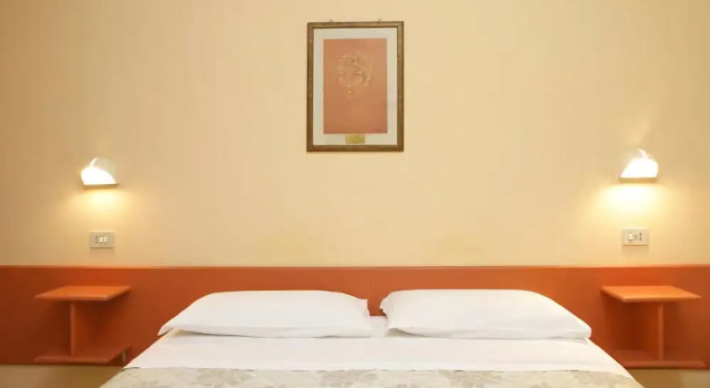 Residence Shalom, Varaa Hotelli Santa Maria degli Angeli 