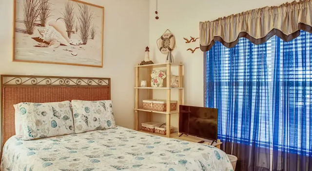 Ocean Bliss 2BD Villa on St Augustine Beach, Забронировать Вилла Виллы Saint Augustine Area, Вилла