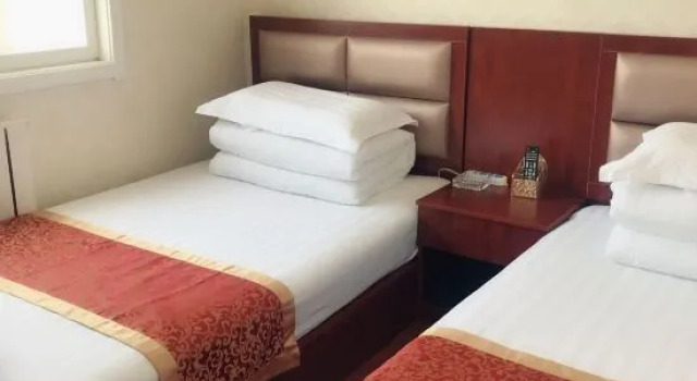 Люкс с 4 комнатами Aijia Apartment (Xi'an North Railway Station Changle Dongyuan Branch)