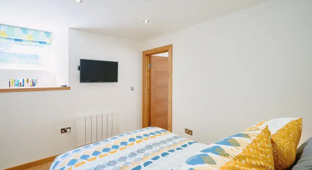 Apartment in Porthleven Near Harbour