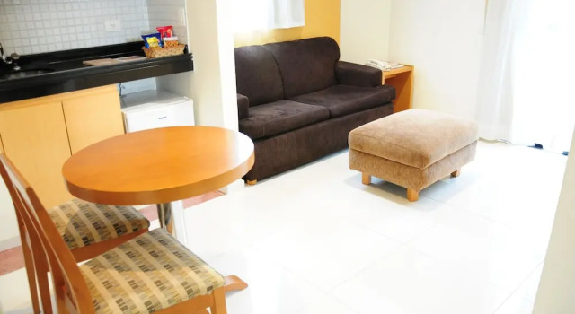 Трёхместный номер Standard с балконом Brasília Santana Gold Flat